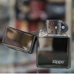Зажигалка Zippo (Зиппо) BLACK ICE w/ZIPPO LOGO 150 ZL