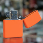 Зажигалка Zippo (Зиппо) Neon Orange Lighter 28888
